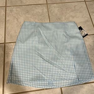 NWT SKIRT